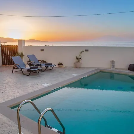 Вилла Kondarini Sea View Villa, Just 290m From The Beach, By Zantewize *