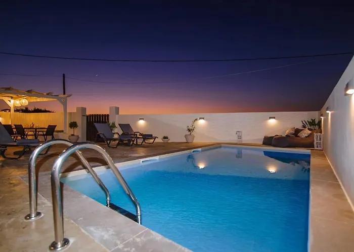 Kondarini Sea View Villa, Just 290m From The Beach, By Zantewize Villa