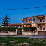 Villa Kondarini Sea View Villa, Just 290m From The Beach, By Zantewize