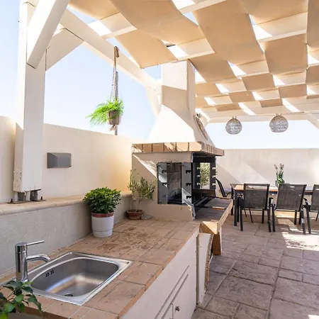 Kondarini Sea View Villa, Just 290m From The Beach, By Zantewize