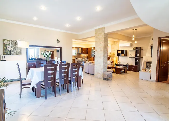 Kondarini Sea View Villa, Just 290m From The Beach, By Zantewize