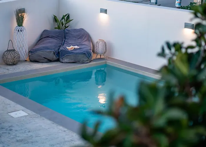 Kondarini Sea View Villa, Just 290m From The Beach, By Zantewize *