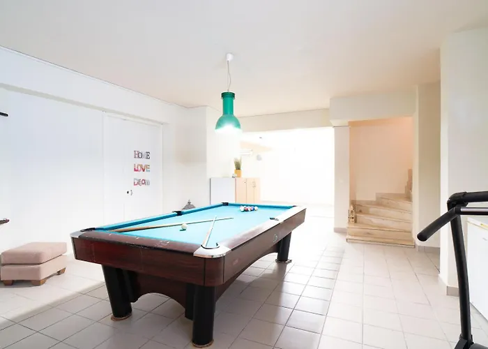 Kondarini Sea View Villa, Just 290m From The Beach, By Zantewize *
