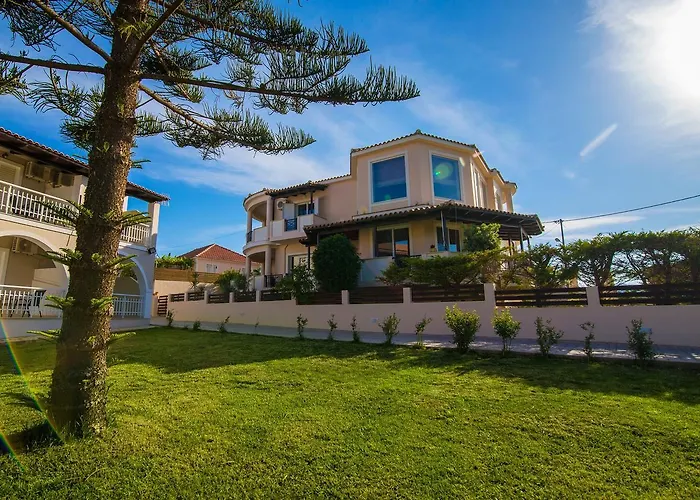 Kondarini Sea View Villa, Just 290m From The Beach, By Zantewize